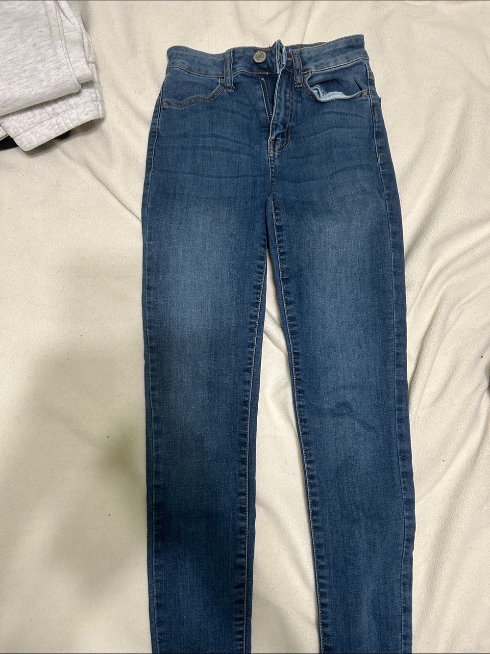 SO Women's Skinny Jeans in Dark Blue Wash